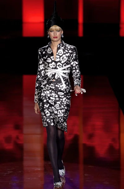 Look 13
